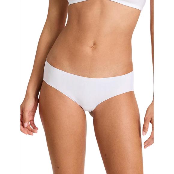 COMMANDO Other - NEW COMMANDO classic bikini panty in white